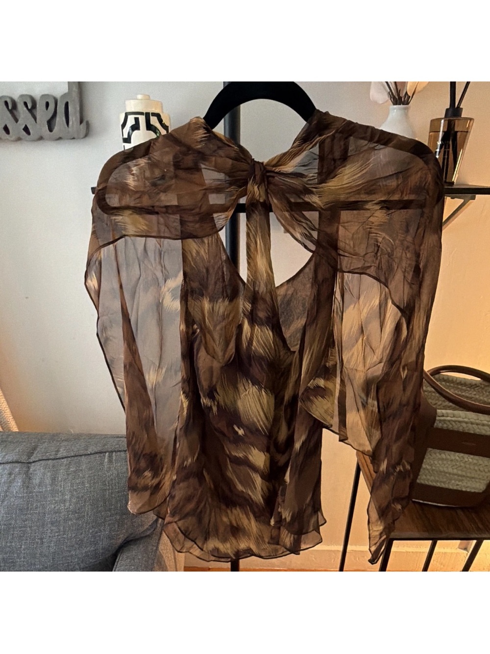 Diane Von Furstenberg Sheer Tiger Print Blouse sz XS